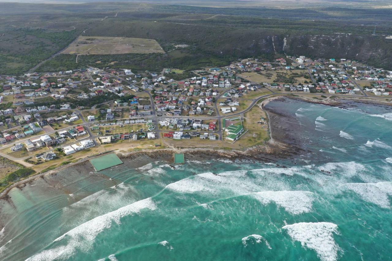 Redsky Self Catering Agulhas Lägenhet Exteriör bild